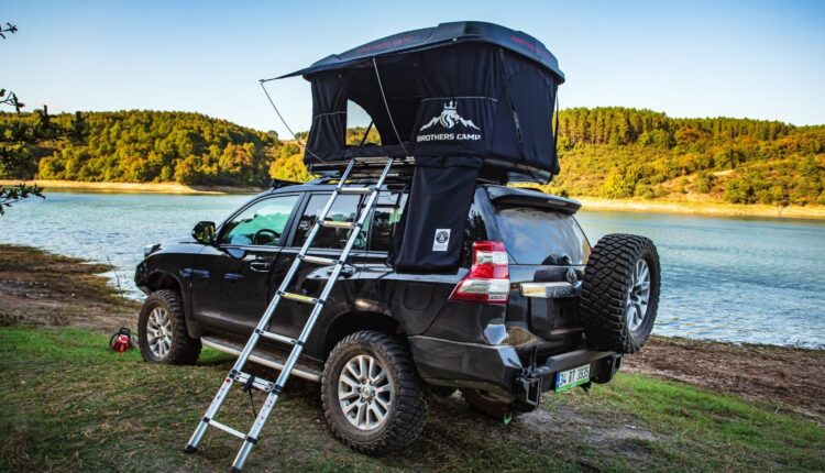 Araç üstü çadır